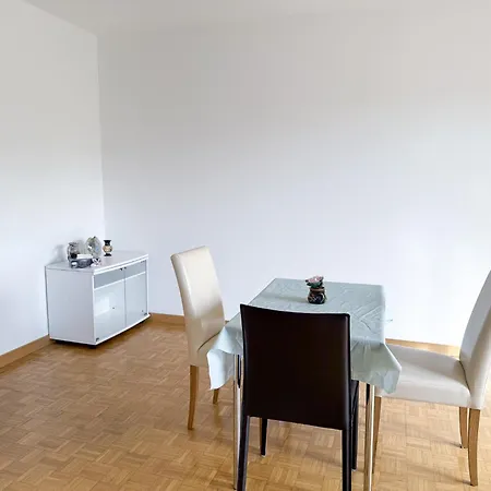 Royal - Spacious - Location * Berna